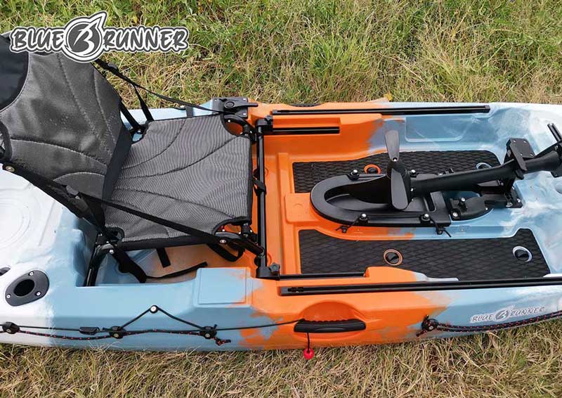 เรือคายัคตกปลา Blue runner แบบ Sit on top 1 ที่นั่ง รุ่น DRIVE ANGLER 320