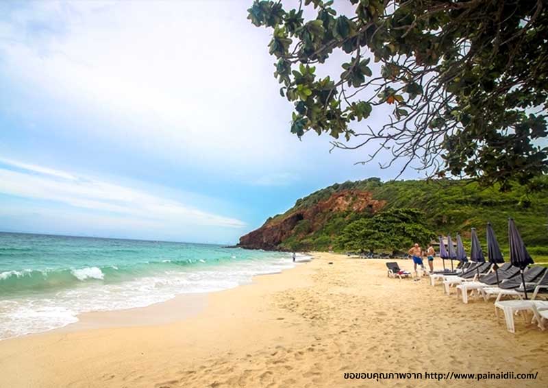 พายเรือคายัคที่ หาดนวล เกาะล้าน