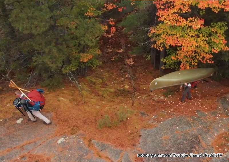 ตัวเรือแคนูสามารถยกได้เพียงคนเดียว